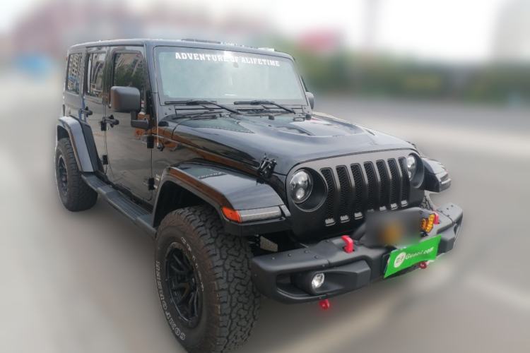 Used Jeep Wrangler 2013 3.6L Sahara Four-Door Edition Front Right 45 Deg