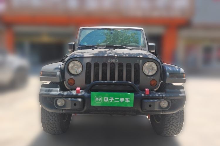 Used Jeep Wrangler 2013 3.6L Sahara Four-Door Edition Front