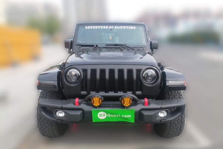 Used Jeep Wrangler 2013 3.6L Sahara Four-Door Edition Front