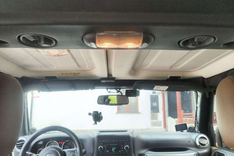 Used Jeep Wrangler 2013 3.6L Sahara Four-Door Edition Headliner