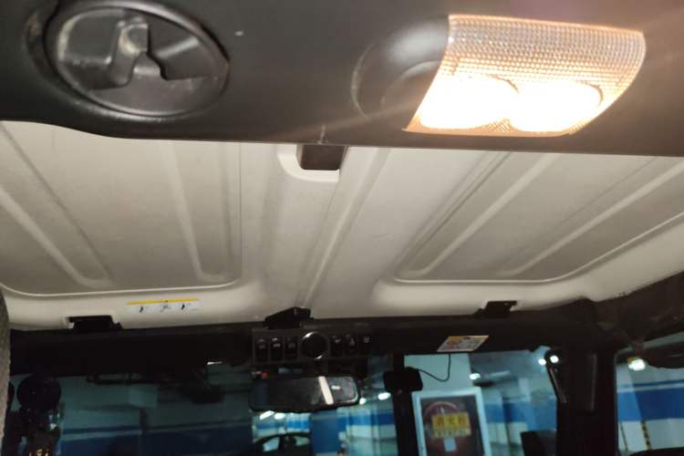 Used Jeep Wrangler 2013 3.6L Sahara Four-Door Edition Headliner