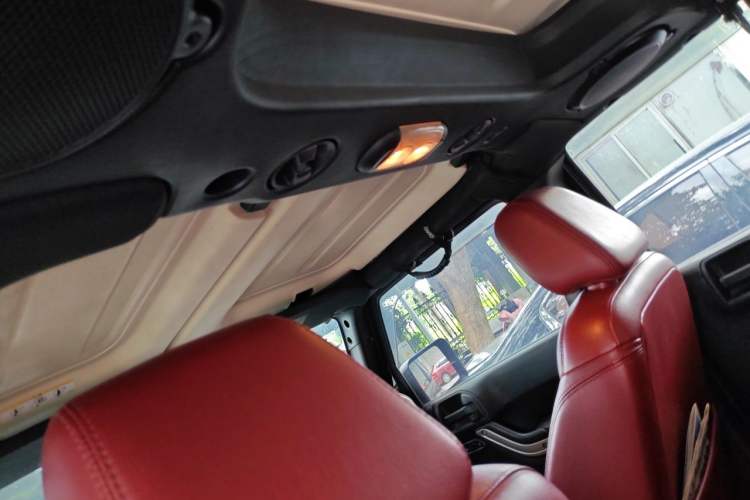 Used Jeep Wrangler 2013 3.6L Four-Door 10th Anniversary Edition Headliner