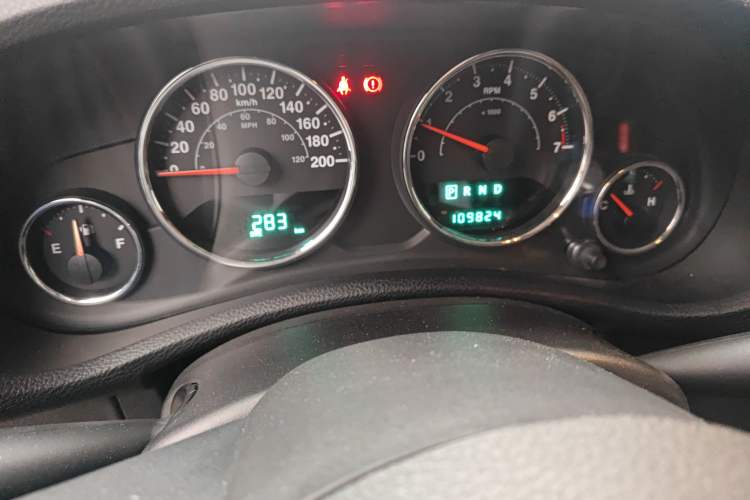 Used Jeep Wrangler 2013 3.6L Sahara Four-Door Edition Instrument Cluster