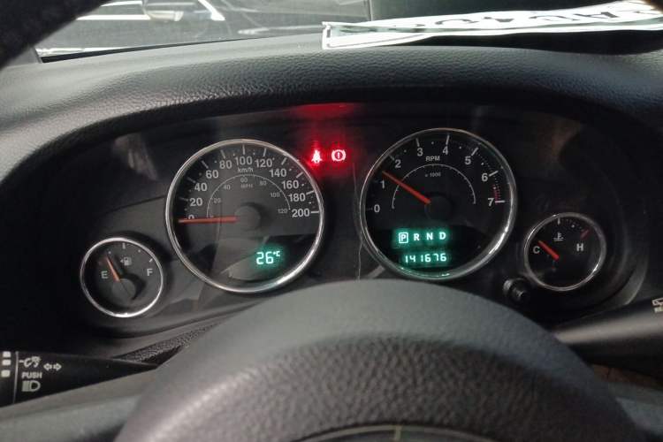 Used Jeep Wrangler 2013 3.6L Sahara Four-Door Edition Instrument Cluster