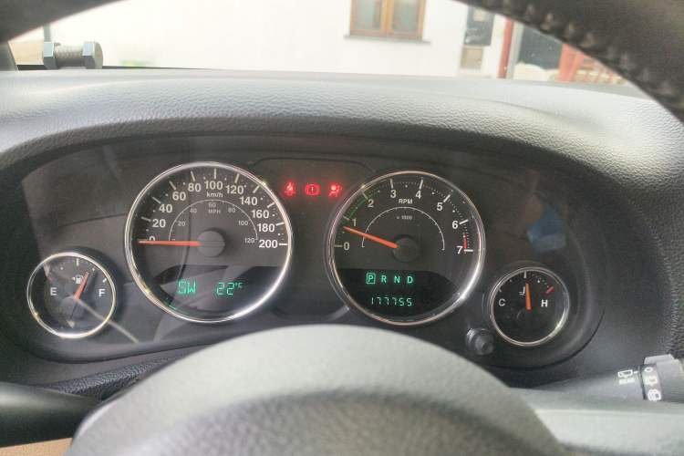 Used Jeep Wrangler 2013 3.6L Sahara Four-Door Edition Instrument Cluster