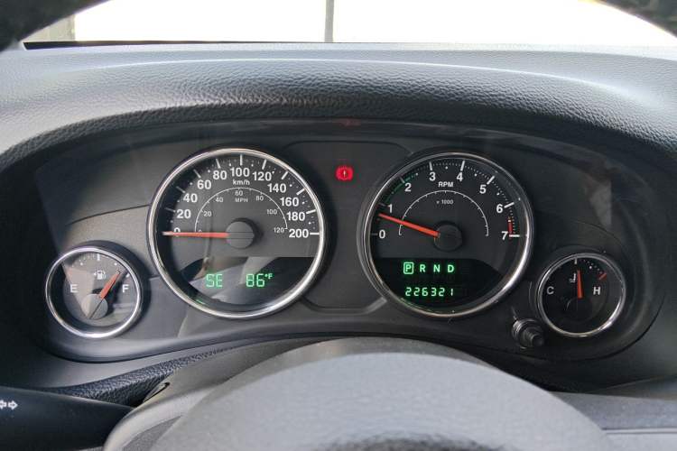 Used Jeep Wrangler 2013 3.6L Sahara Four-Door Edition Instrument Cluster