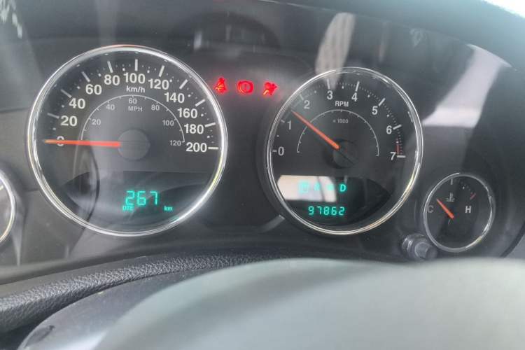 Used Jeep Wrangler 2013 3.6L Sahara two-door model Instrument Cluster