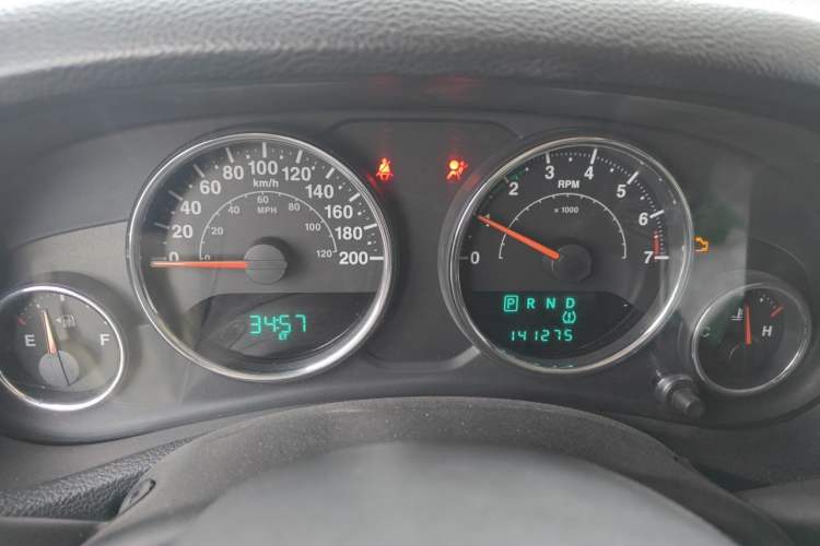 Used Jeep Wrangler 2013 3.6L Sahara Four-Door Edition Instrument Cluster