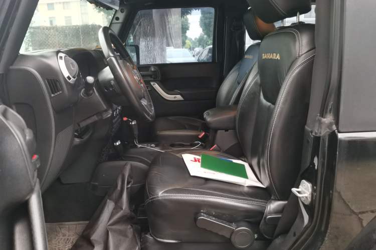 Used Jeep Wrangler 2013 3.6L Sahara two-door model Left Front Seat