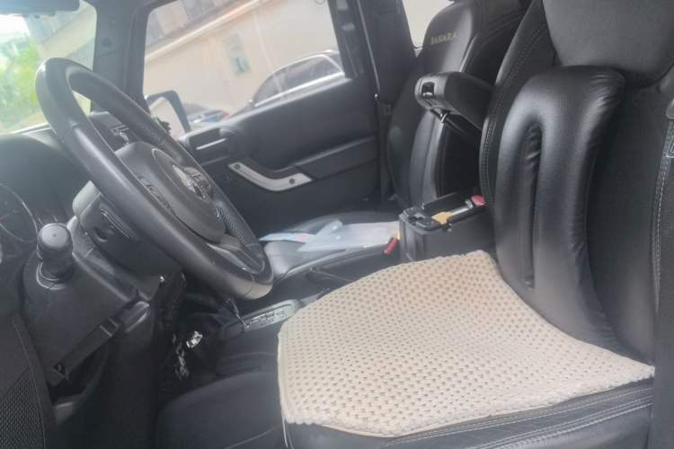 Used Jeep Wrangler 2013 3.6L Sahara two-door model Left Front Seat