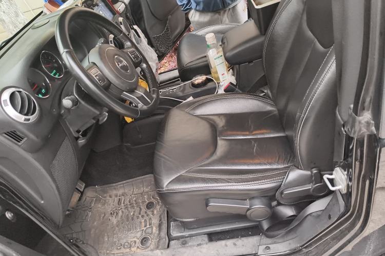Used Jeep Wrangler 2013 3.6L Sahara two-door model Left Front Seat