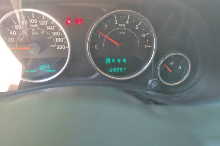 Used Jeep Wrangler 2013 3.6L Sahara Four-Door Edition Odometer Close Up