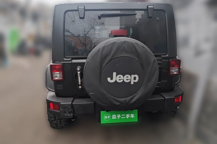 Used Jeep Wrangler 2013 3.6L Sahara Four-Door Edition Rear