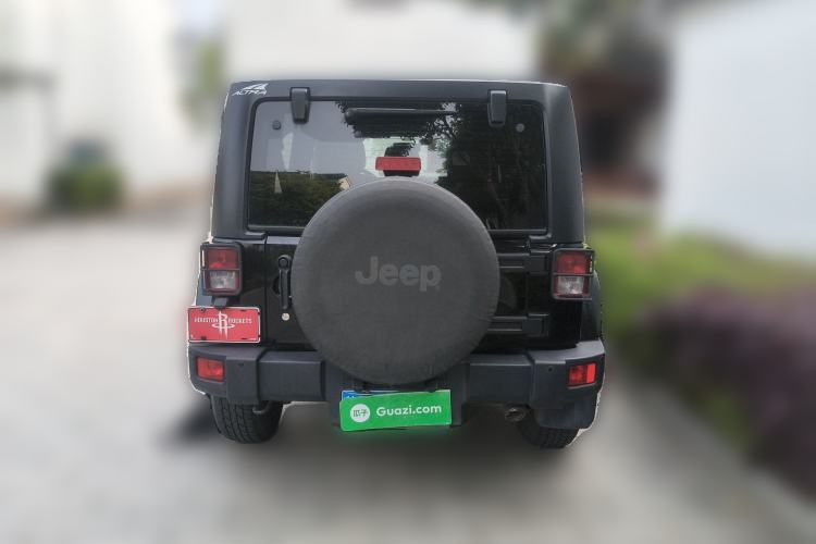 Used Jeep Wrangler 2013 3.6L Sahara Four-Door Edition Rear
