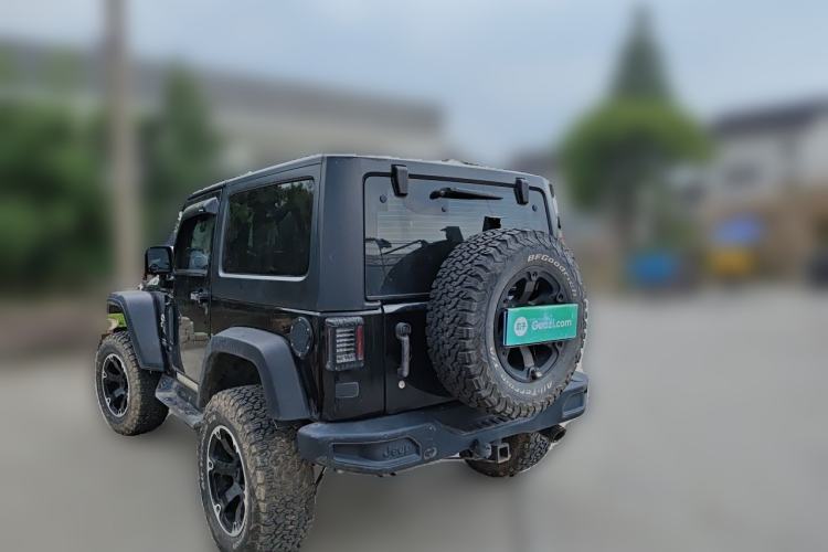 Used Jeep Wrangler 2013 3.6L Two-Door 10th Anniversary Edition Rear Left 45 Deg