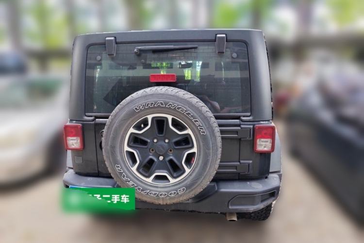 Used Jeep Wrangler 2013 3.6L Four-Door 10th Anniversary Edition Rear