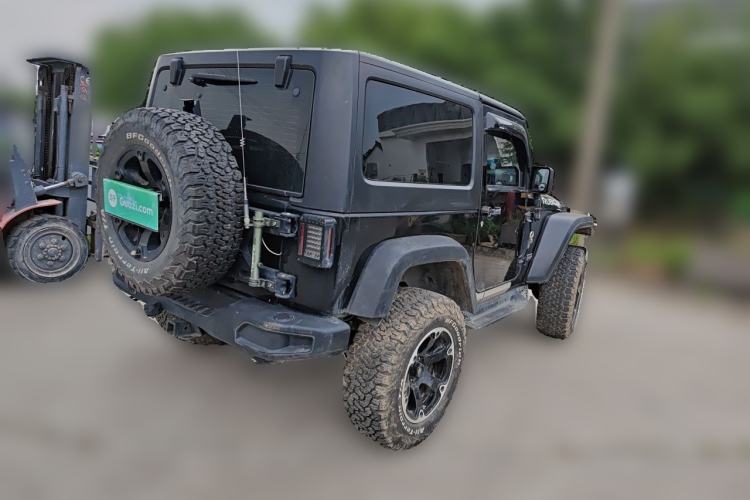 Used Jeep Wrangler 2013 3.6L Two-Door 10th Anniversary Edition Rear Right 45 Deg