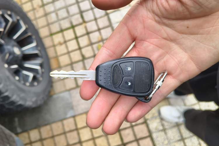 Used Jeep Wrangler 2013 3.6L Sahara two-door model Vehicle Key