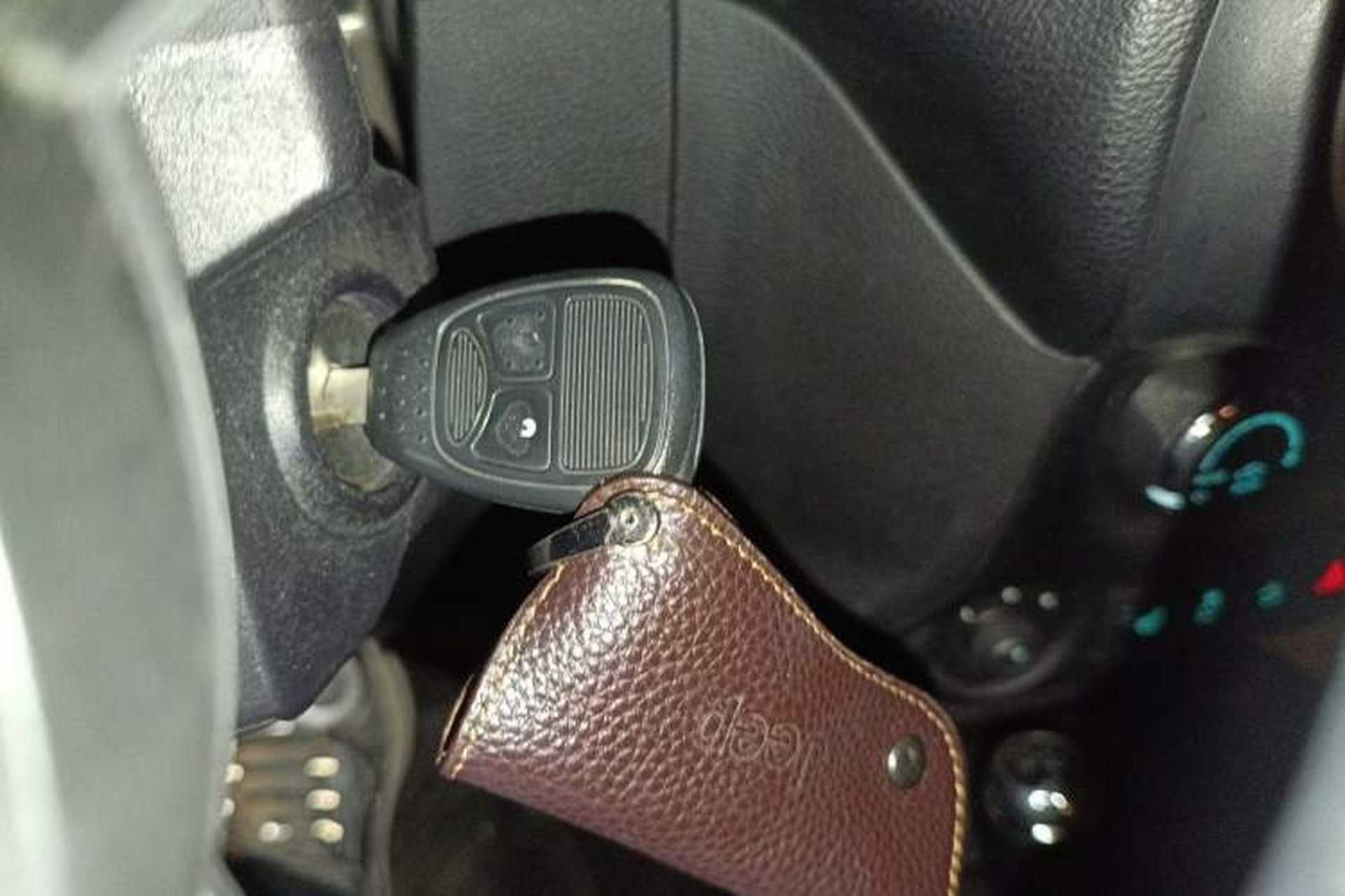 Used Jeep Wrangler 2013 3.6L Sahara two-door model Vehicle Key