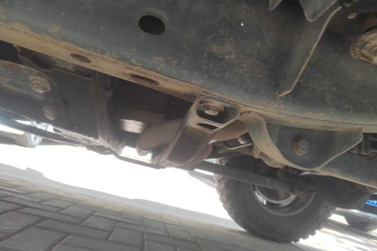 Used Jeep Wrangler 2013 3.6L Sahara two-door model Chassis Front Right