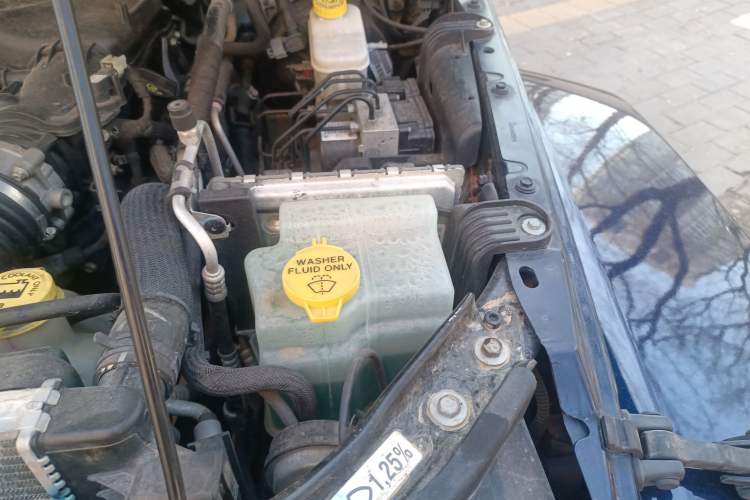 Used Jeep Wrangler 2013 3.6L Sahara two-door model Engine Bay Left