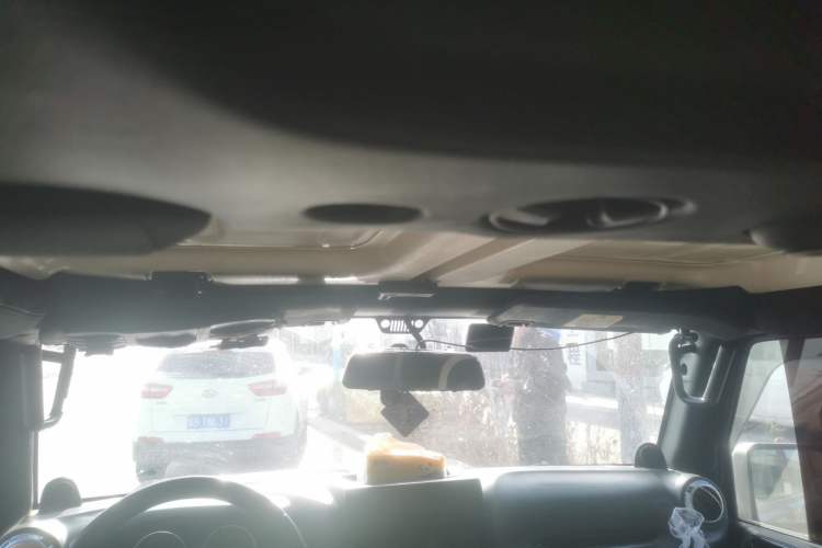 Used Jeep Wrangler 2013 3.6L Sahara Four-Door Edition Headliner