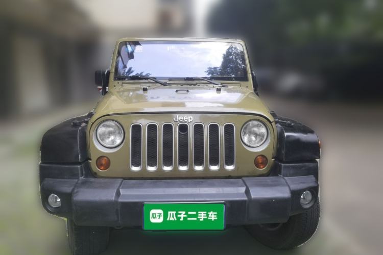 Used Jeep Wrangler 2013 3.6L Sahara Four-Door Edition Front