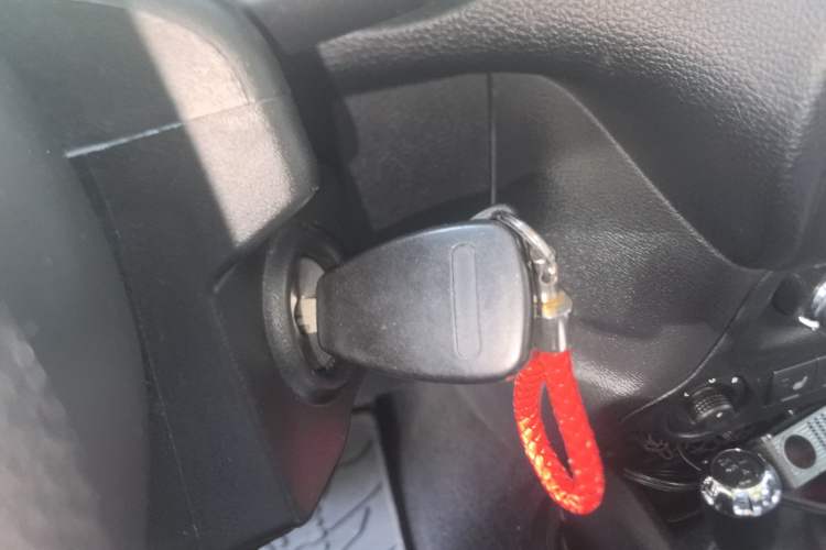 Used Jeep Wrangler 2013 3.6L Rubicon two-door version Vehicle Key