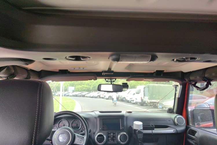 Used Jeep Wrangler 2013 3.6L Sahara Four-Door Edition Headliner