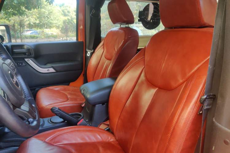 Used Jeep Wrangler 2013 3.6L Sahara two-door model Left Front Seat