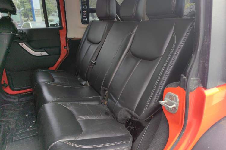Used Jeep Wrangler 2013 3.6L Sahara Four-Door Edition Left Rear Seat