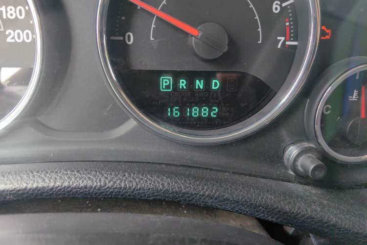Used Jeep Wrangler 2013 3.6L Sahara Four-Door Edition Odometer Close Up