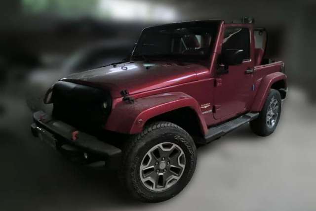 Used Jeep Wrangler 2013 3.6L Sahara two-door model