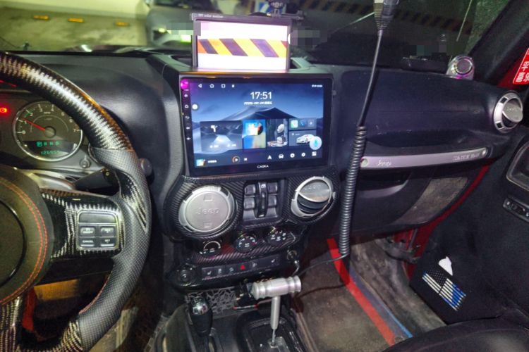 Used Jeep Wrangler 2013 3.6L Sahara Four-Door Edition Audio And AC Panel