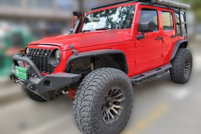 Jeep Wrangler 2013 3.6L Sahara Four-Door Edition usado