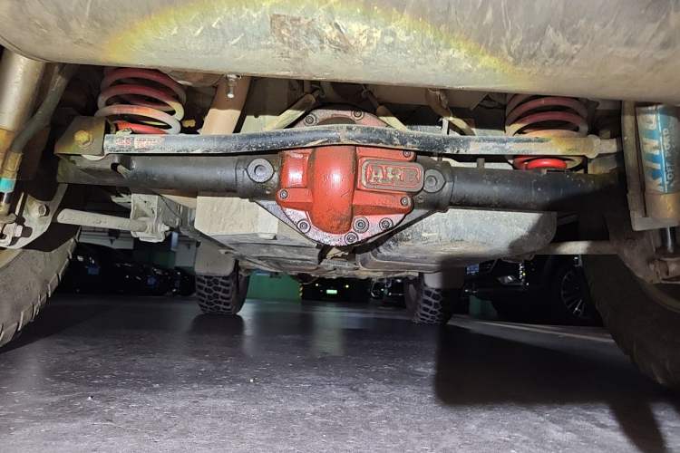 Used Jeep Wrangler 2013 3.6L Rubicon four-door model Chassis Rear
