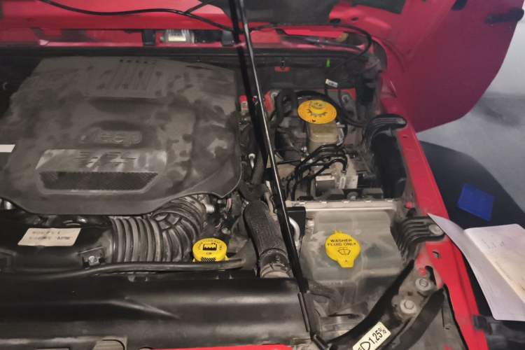 Used Jeep Wrangler 2013 3.6L Rubicon four-door model Engine Bay Left