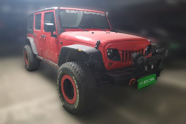 Used Jeep Wrangler 2013 3.6L Sahara Four-Door Edition Front Right 45 Deg