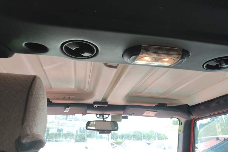Used Jeep Wrangler 2013 3.6L Sahara Four-Door Edition Headliner