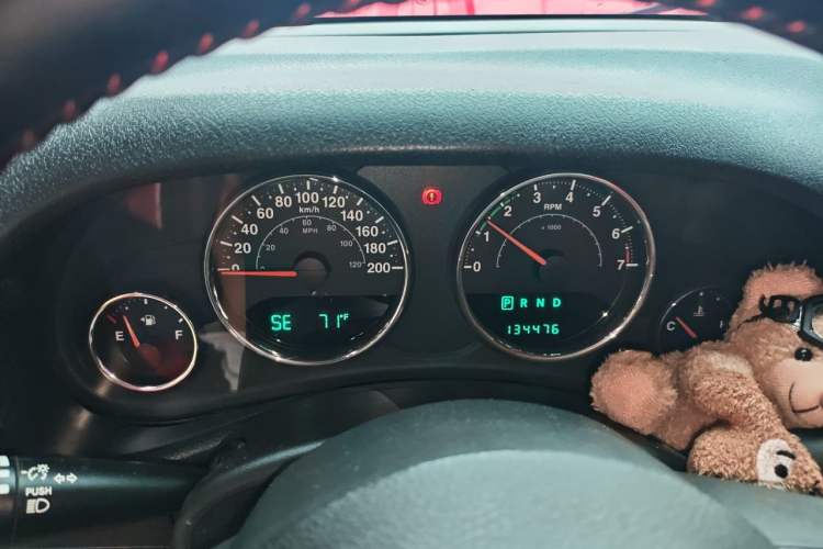 Used Jeep Wrangler 2013 3.6L Sahara Four-Door Edition Instrument Cluster