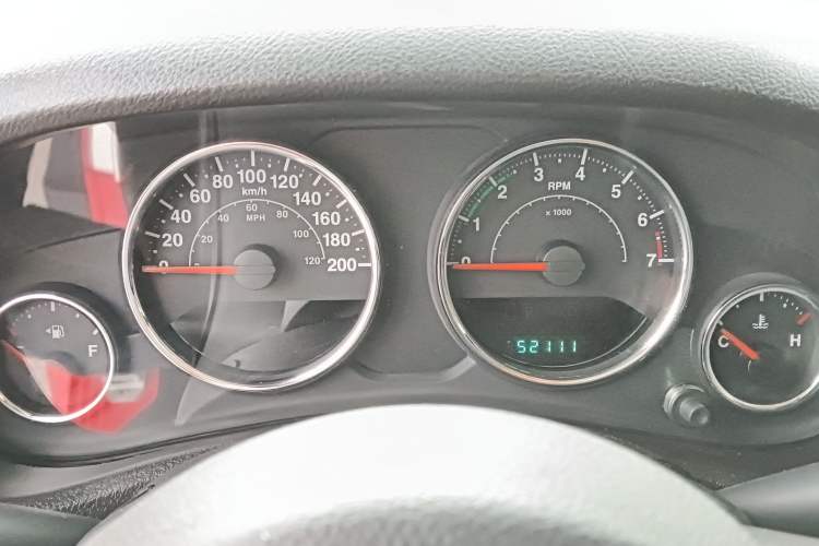 Used Jeep Wrangler 2013 3.6L Sahara two-door model Instrument Cluster