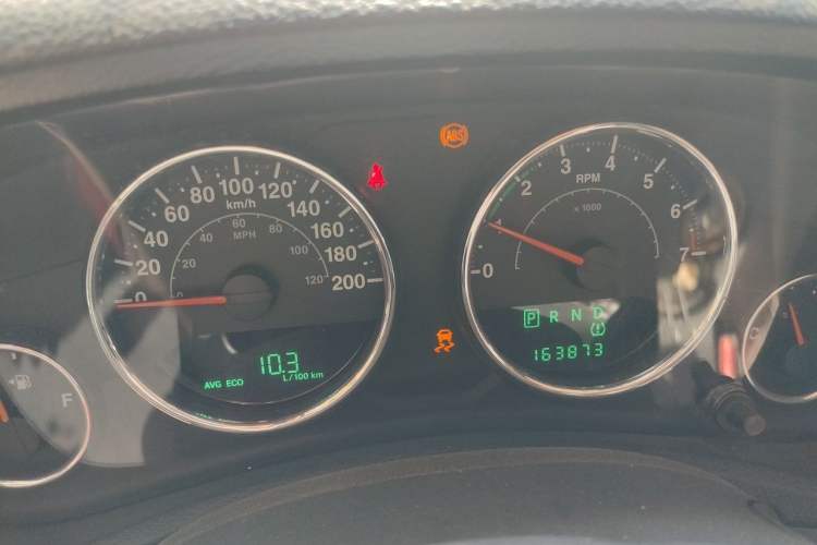 Used Jeep Wrangler 2013 3.6L Sahara Four-Door Edition Instrument Cluster