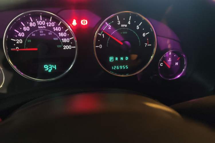 Used Jeep Wrangler 2013 3.6L Sahara Four-Door Edition Odometer Close Up