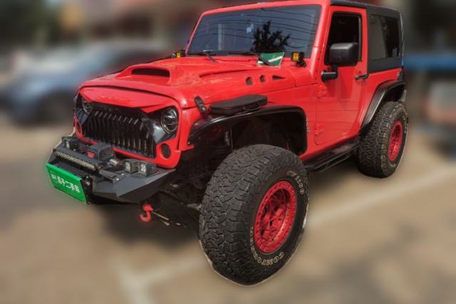 Used Jeep Wrangler Gasoline, automatic, 3.6-liter, two-door, four-seater