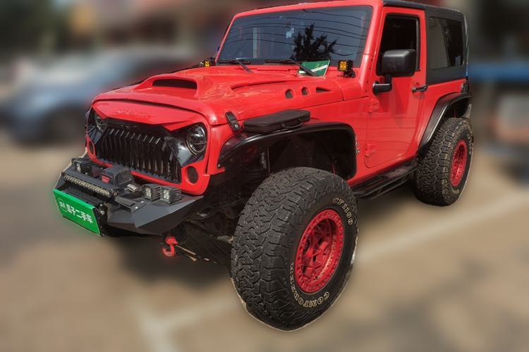 Used Jeep Wrangler Gasoline, automatic, 3.6-liter, two-door, four-seater Guazi used car, China used car export, Used car for sale, Used  cars, Cheapest cars for sale