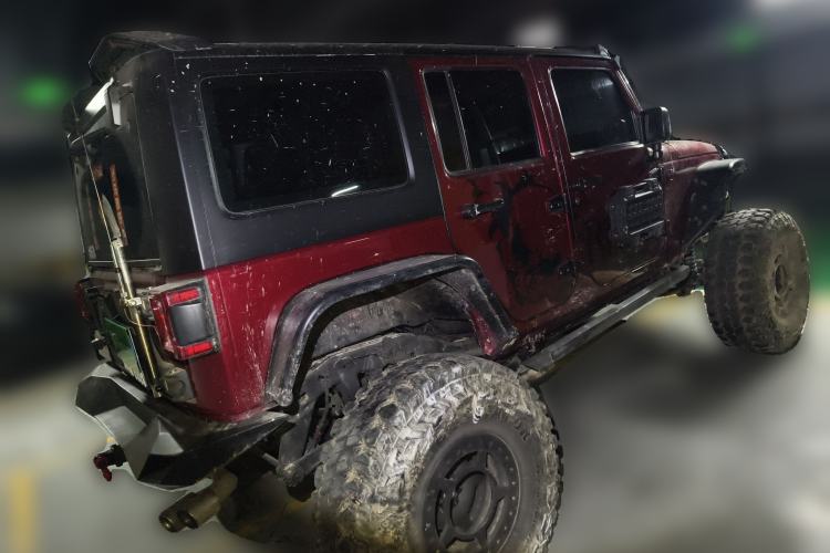 Used Jeep Wrangler 2013 3.6L Sahara Four-Door Edition Rear Right 45 Deg