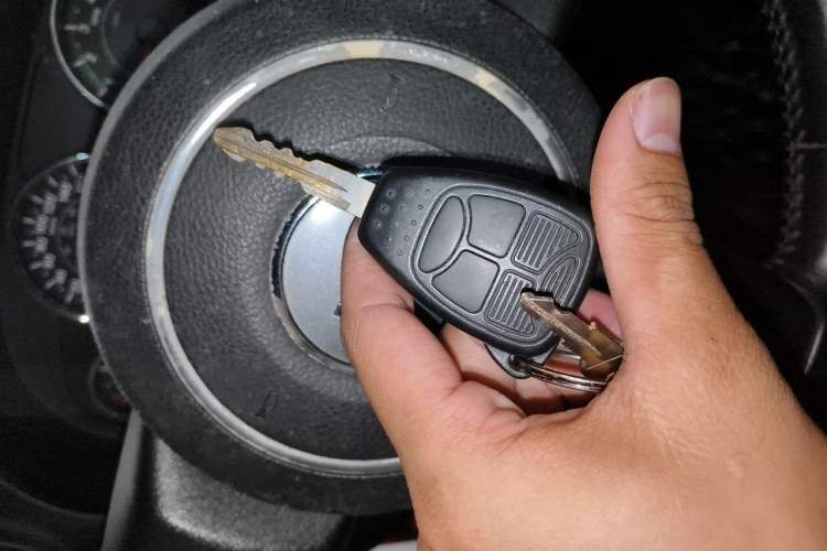 Used Jeep Wrangler 2013 3.6L Rubicon four-door model Vehicle Key