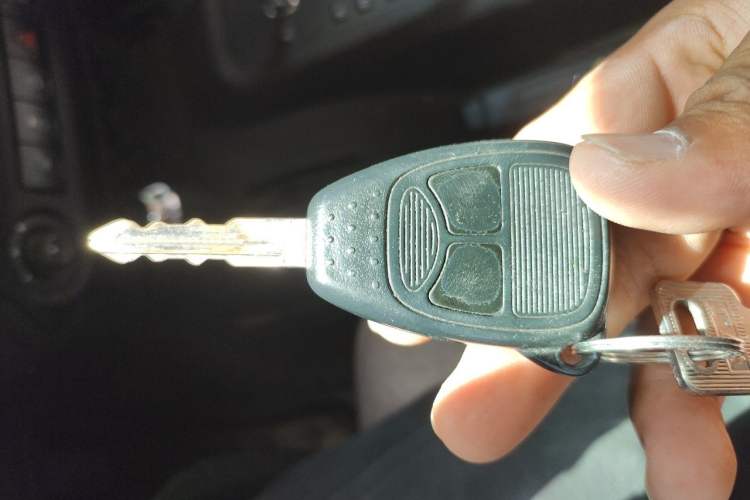 Used Jeep Wrangler 2013 3.6L Sahara Four-Door Edition Vehicle Key