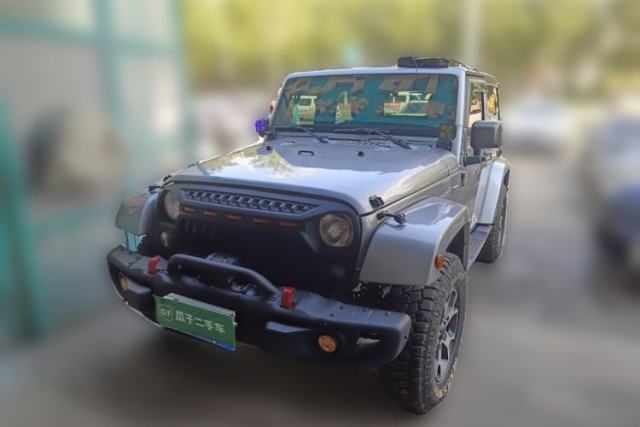Used Jeep Wrangler 2013 3.6L Sahara two-door model