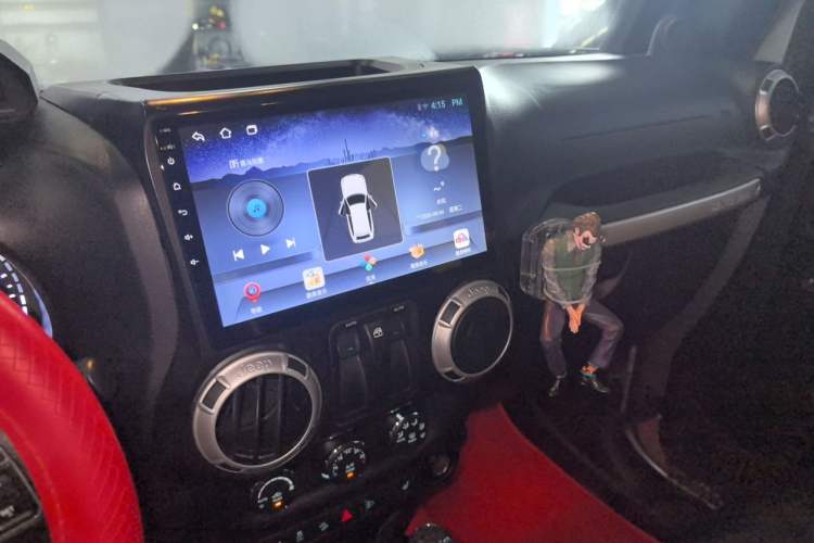 Used Jeep Wrangler 2013 3.6L Sahara two-door model Audio And AC Panel